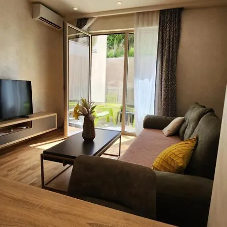 Apartment Becici Stan *